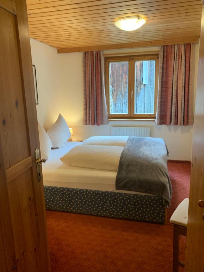 Ferienhaus Am Burgsee لاديس المظهر الخارجي الصورة