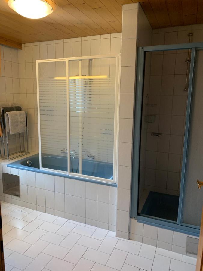 Ferienhaus Am Burgsee لاديس المظهر الخارجي الصورة